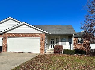 2409 Cormorant Dr, Springfield, IL 62711