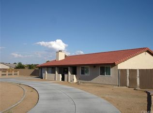 14345 Mandan Rd, Apple Valley, CA 92307