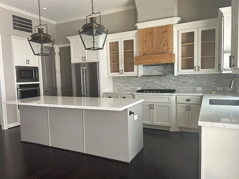 25110 Devlin Creek Dr — Photo 5