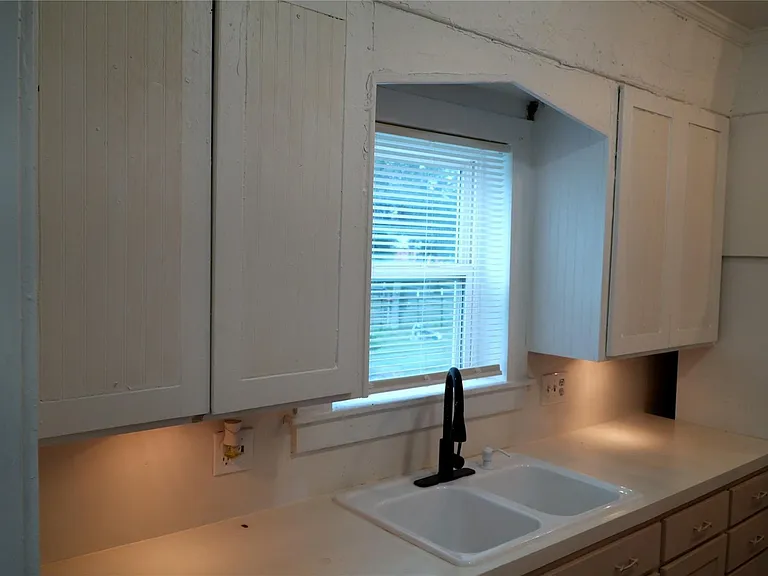 24206 Longenbaugh Rd — Photo 18