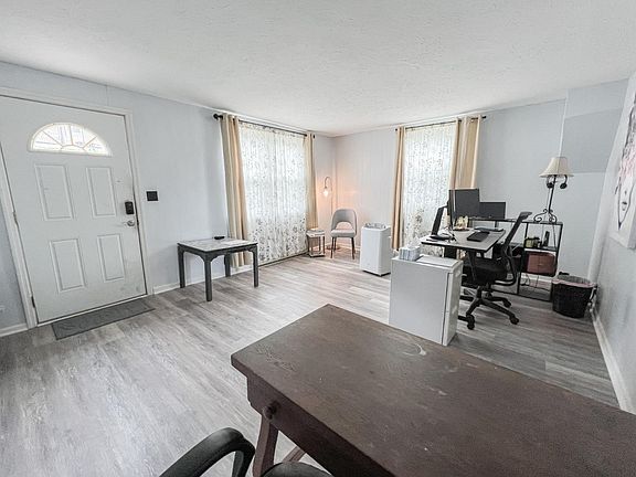 5th image of 126 Lincoln St Lot 7