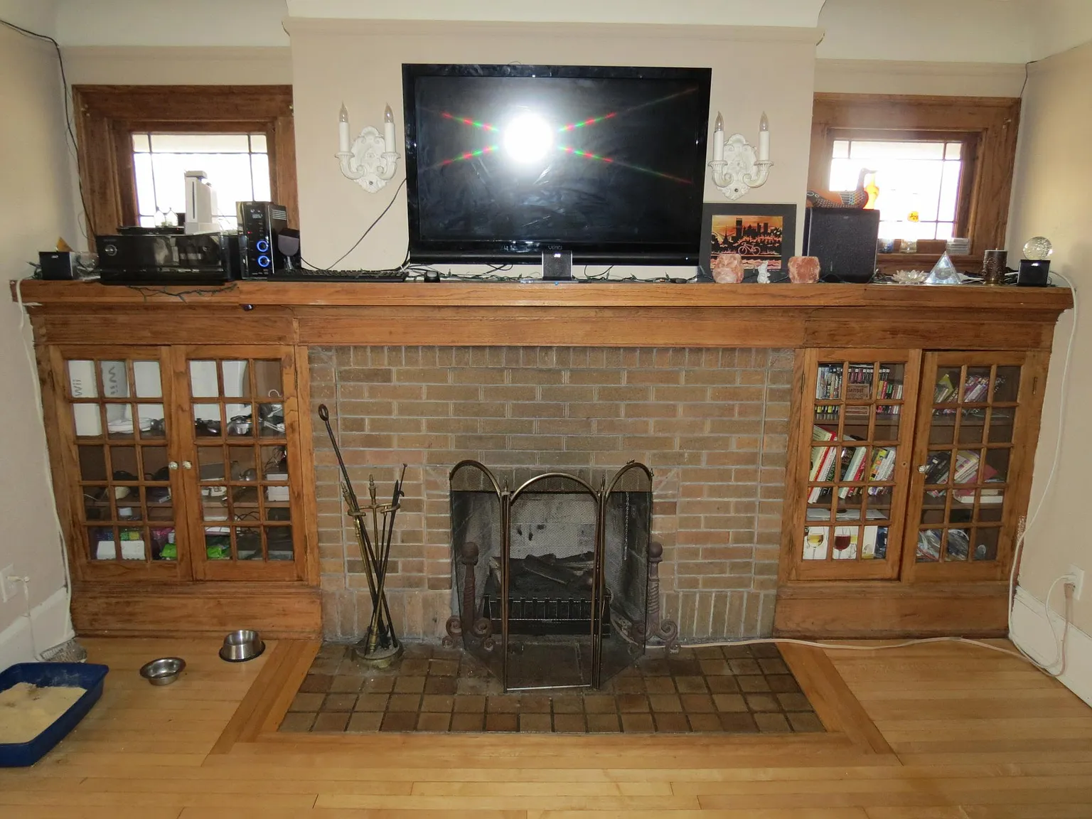 2864 N Downer Ave — Photo 4
