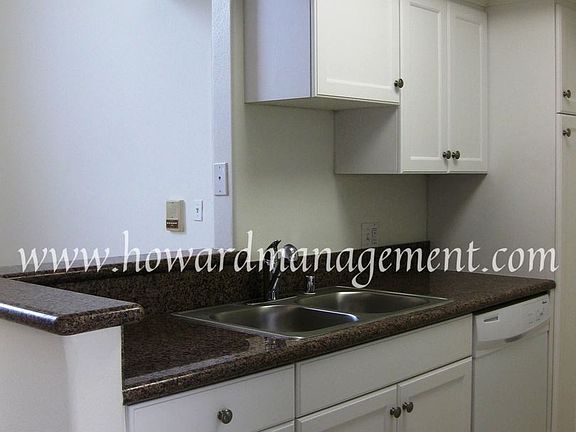 5th image of 2355 S Bentley Ave APT 204