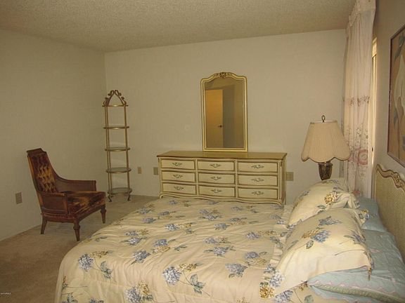 5th image of 13414 W Gable Hill Dr