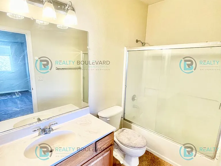 4007 Anthony James Ct — Photo 20