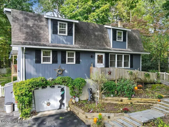 3 Woods Rd, East Stroudsburg, PA 18301
