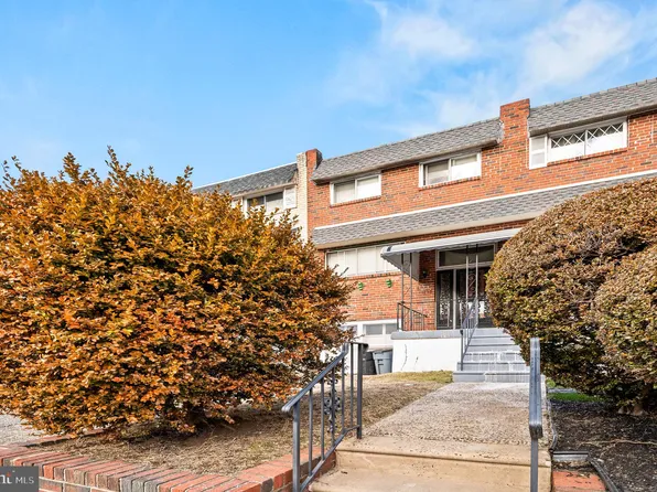 1213 W Jefferson St, Philadelphia, PA 19122