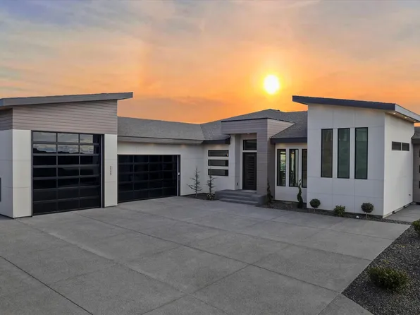 2243 S Wilson Pl, Kennewick, WA 99338