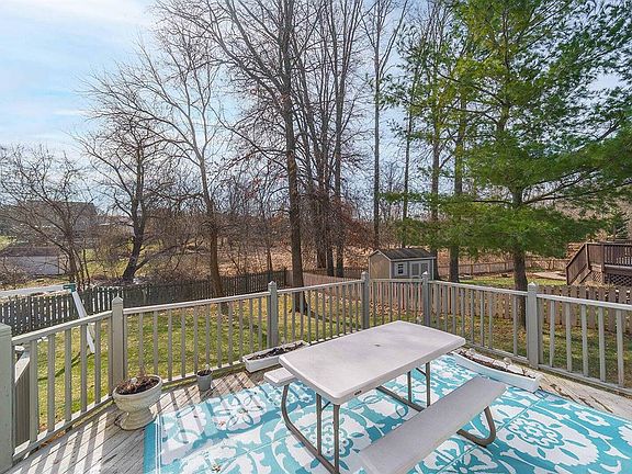 3rd image of 8775 Canada Ct