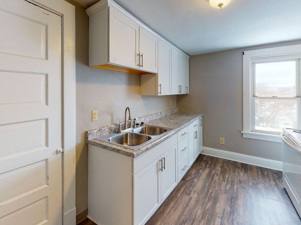 208 S 5th St #2