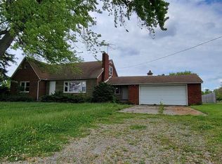 4610 S Custer Rd, Monroe, MI 48161