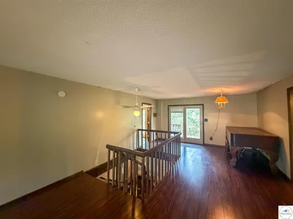 19388 Highway 5, Versailles, MO 65084