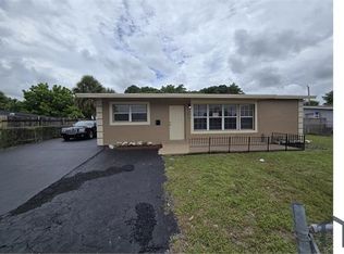 1023 N Australian Ave, West Palm Beach, FL 33401