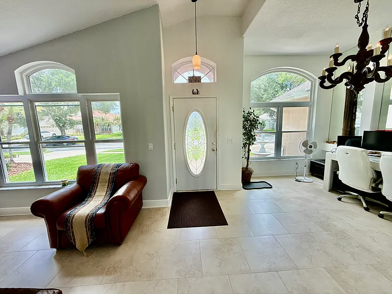 19029 Weatherstone Dr — Photo 2