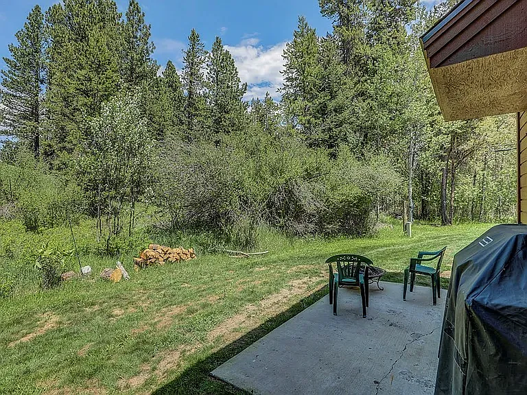 137 E Stibnite Ave — Photo 15
