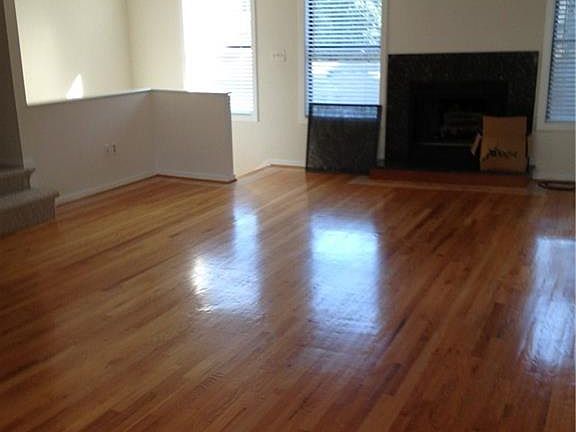 2nd image of 2300 Bergen Ct