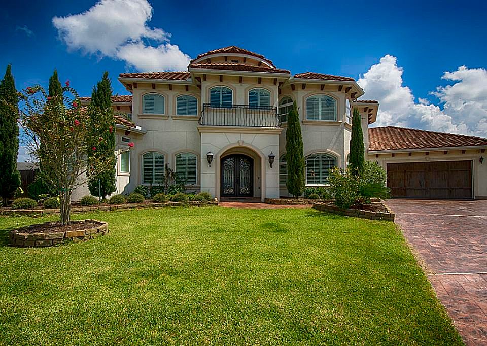 1st image of 2309 Leslies Ct