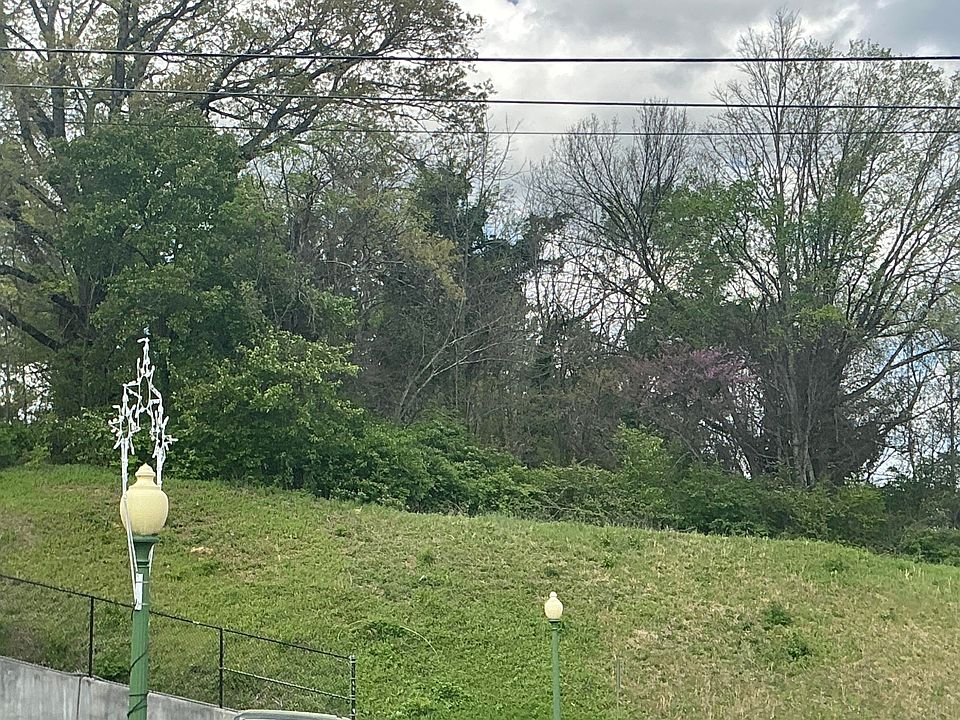 2nd image of 111 Morrison Springs Rd