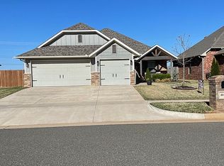 4005 Lambeth St, Mustang, OK 73064