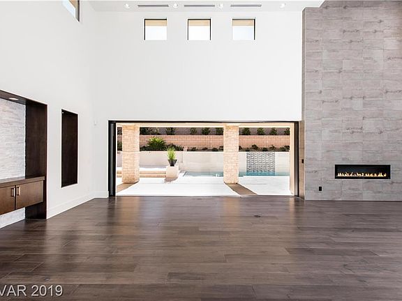 5th image of 33 Pebble Dunes Ct