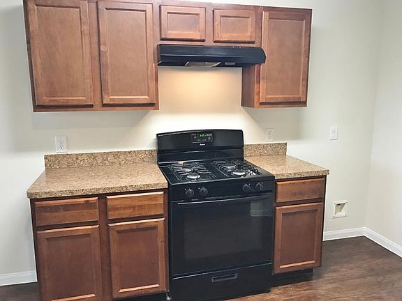 5th image of 5831 Northern Oak St