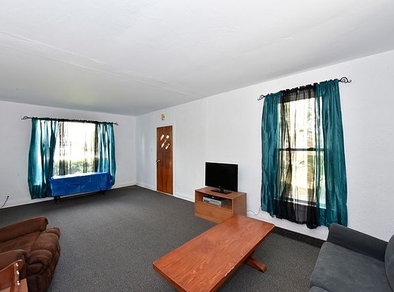 5th image of 12229 W Waldo Ave