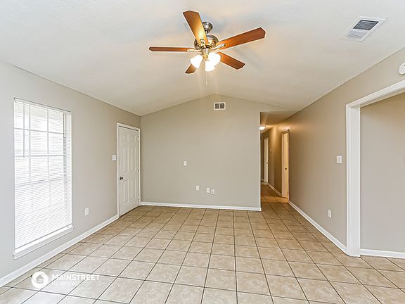 5th image of 7365 Susie Ln