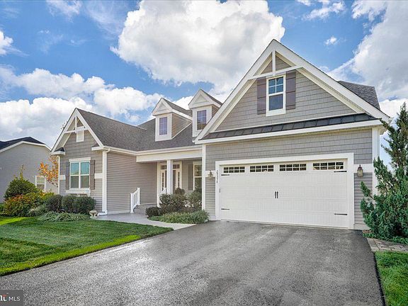 2nd image of 29378 Andrew Jackson Dr