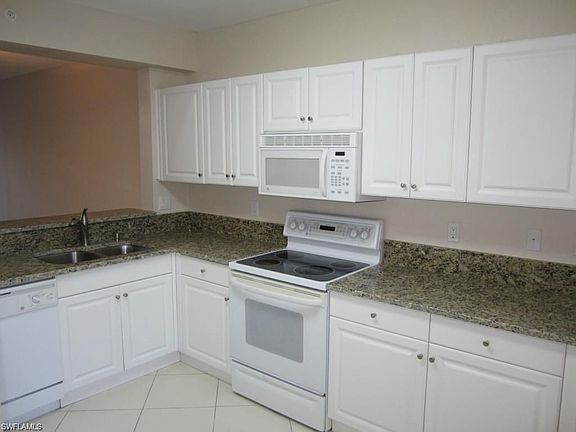 5th image of 7808 Regal Heron Cir #2-105