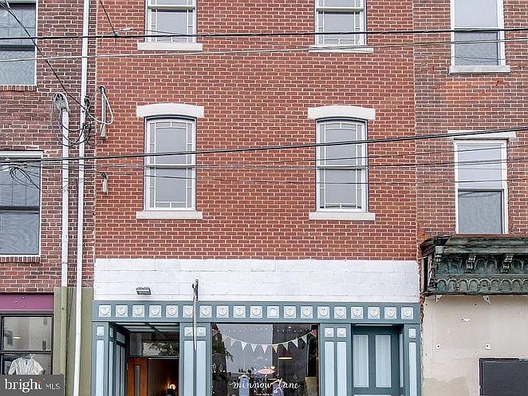1st image of 2029 Frankford Ave #2