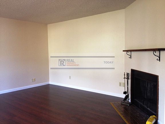 Living Room 1_02192014