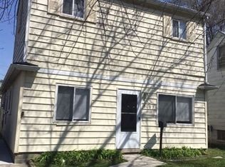 8083 Packard Ave, Warren, MI 48089