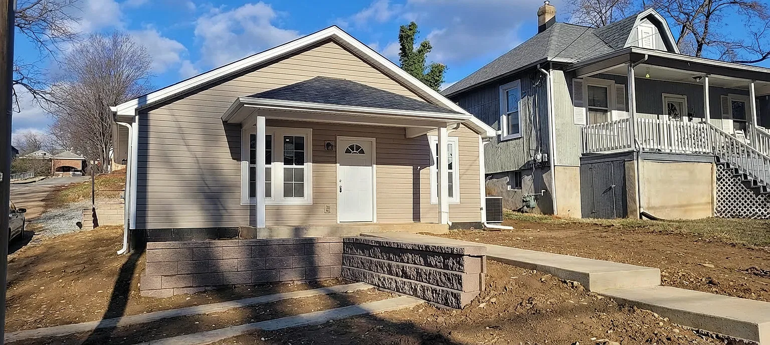 2 bed, 980 sqft, $1,500 — Photo 1