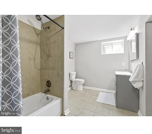 208 6th Ave Photo 1