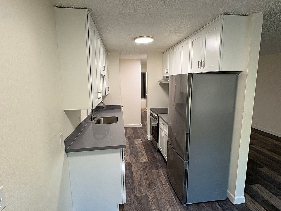 1st image of 20101-20109 66th Pl W #107