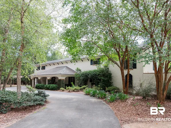 6740 Poulsen Ln, Fairhope, AL 36532
