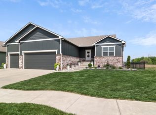 724 Goldspike, Newton, KS 67114