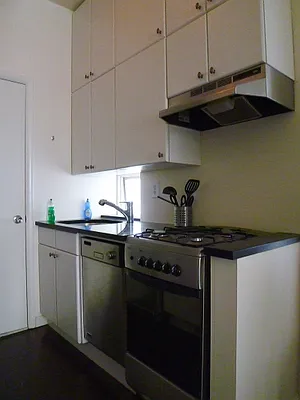 Rented by Citi Habitats | media 25