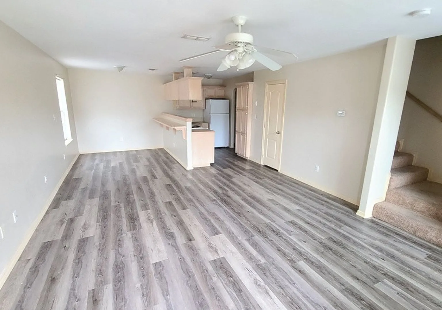 709 Sonesta Court — Photo 2