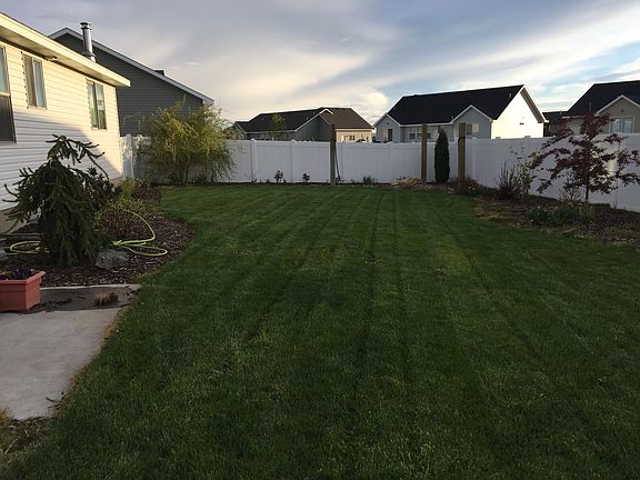 2nd image of 649 Tanglewood Dr