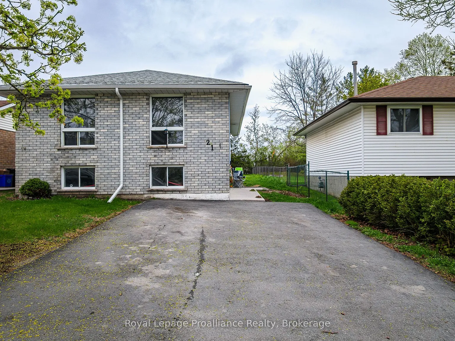 2 bed, $2,000 — Photo 2