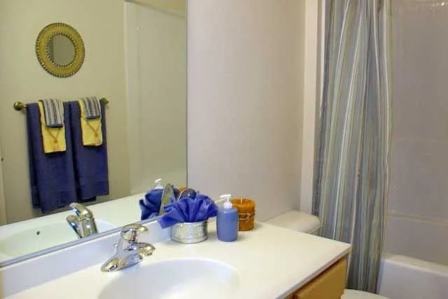 611 Samuel Ct #SEE DESCRIPTION — Photo 5