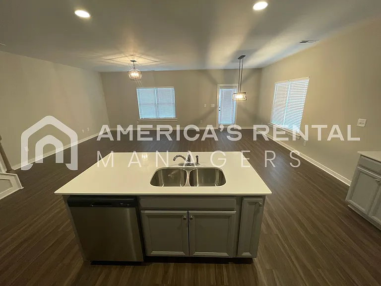 35 Coleman Ln — Photo 12