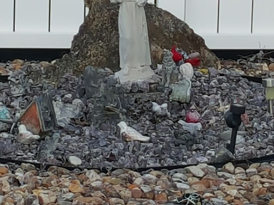 Back Yard Decor