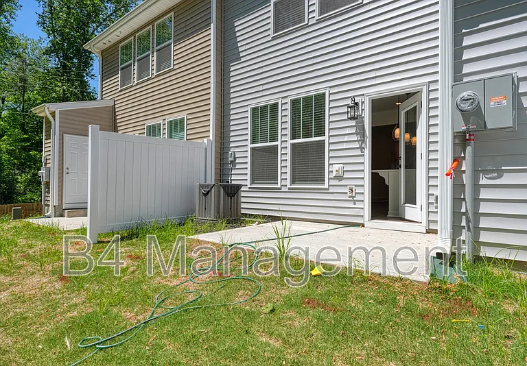 416 W Parima Ct — Photo 36