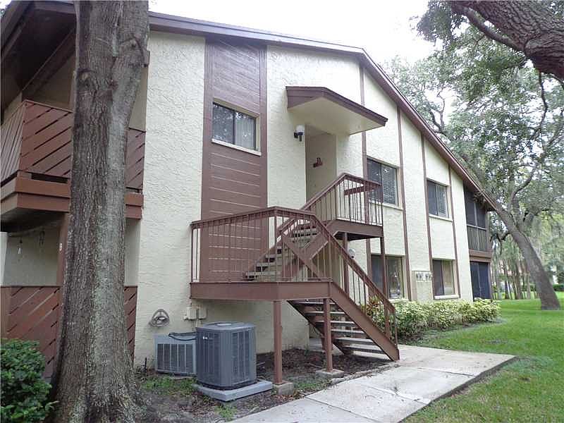 1st image of 607 Summerhill Ct APT D