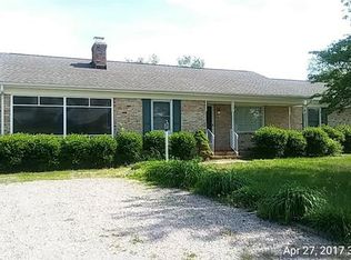 8189 Crestline Ln, Mechanicsville, VA 23111