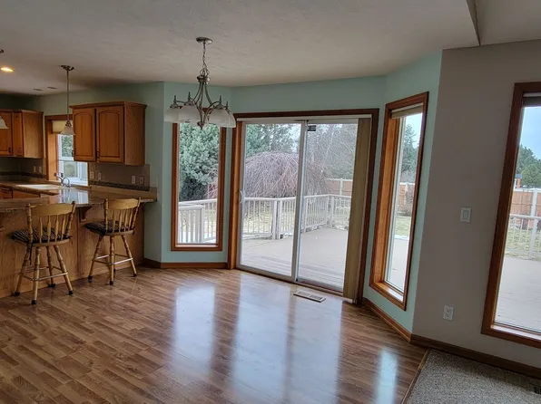 3719 E Thrush Ln, Mead, WA 99021