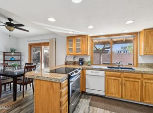 4530 W Continental Dr, Glendale, AZ 85308