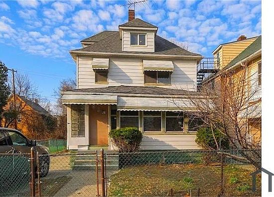 1st image of 686 E 92nd St